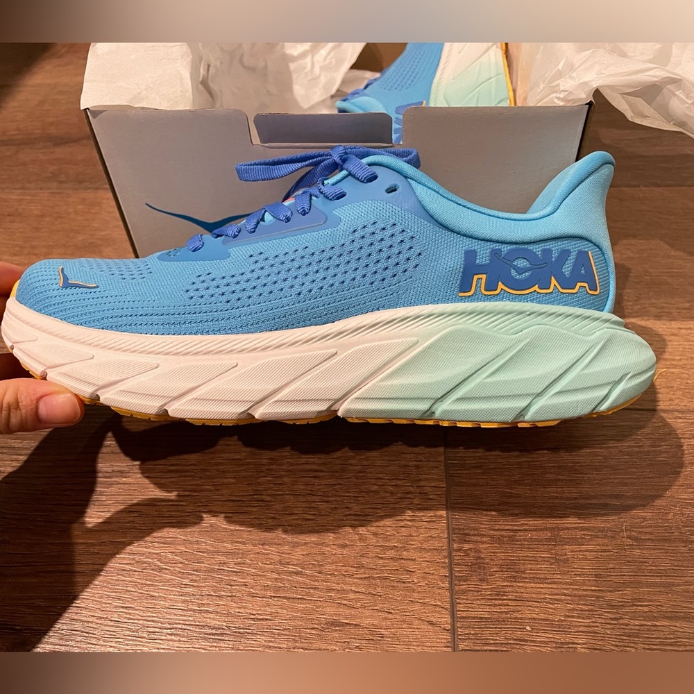 Women’s Hoka Arahi 7